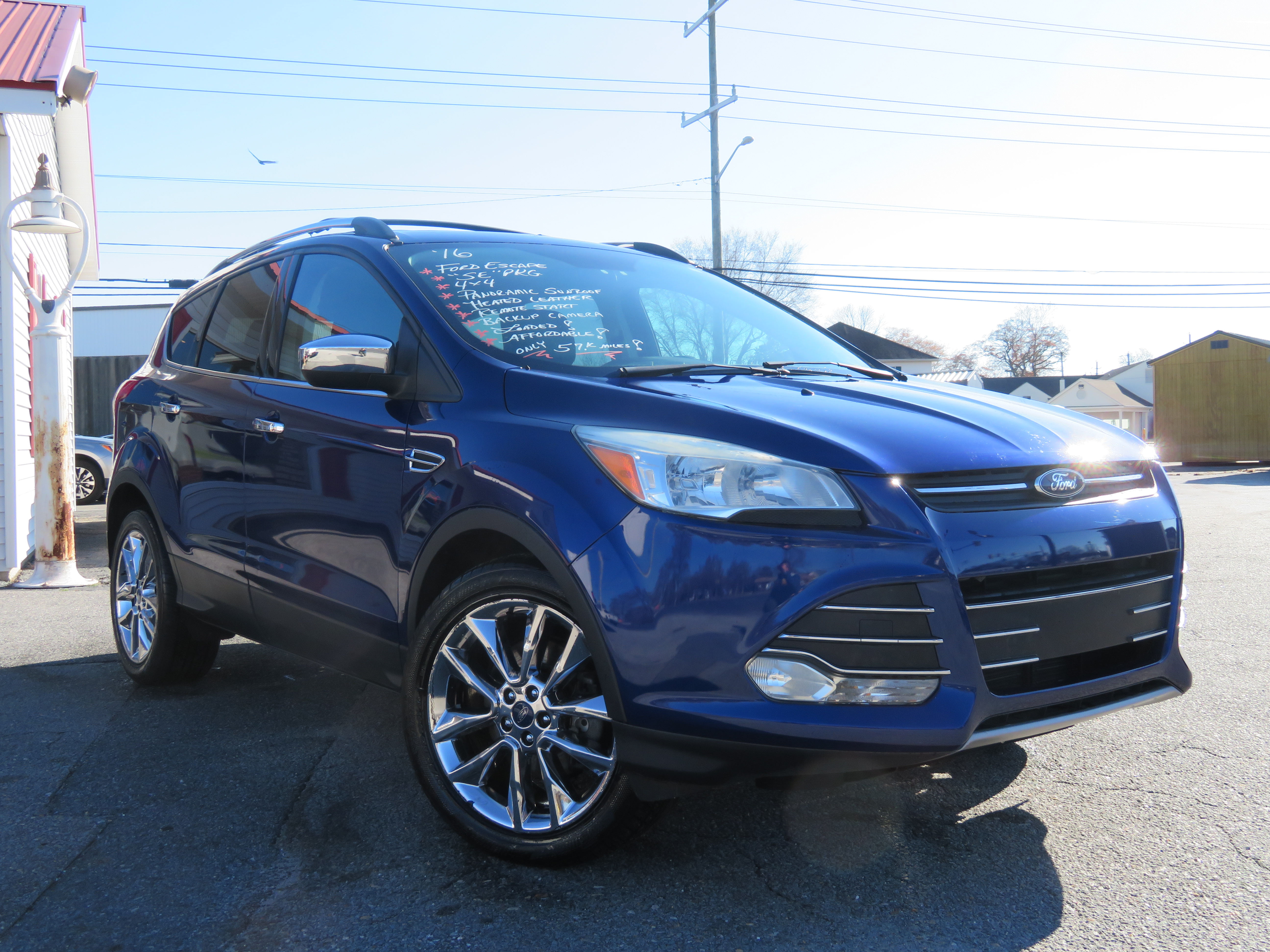 2016 Ford Escape "SE" 4x4 Low Miles/Panoramic Sunroof/Leather